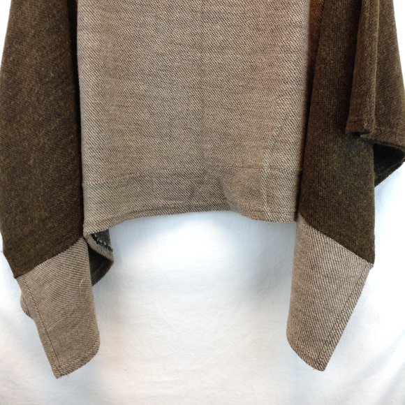 Lavena Brown/Beige Oversize Poncho - Picture 4 of 13